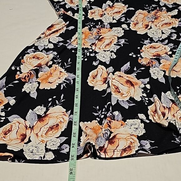 Floral sleeveless pullover dress with pockets size 2X - Picture 6 of 7